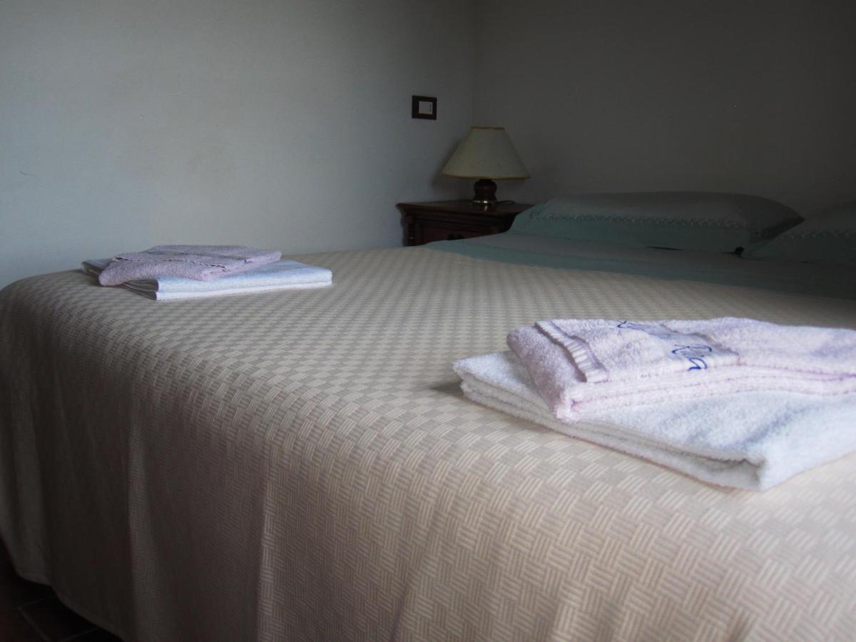 La Pietra Rara B&B Montone  Bagian luar foto