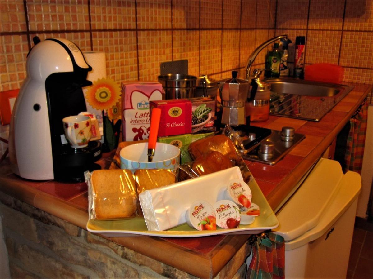 La Pietra Rara B&B Montone  Bagian luar foto