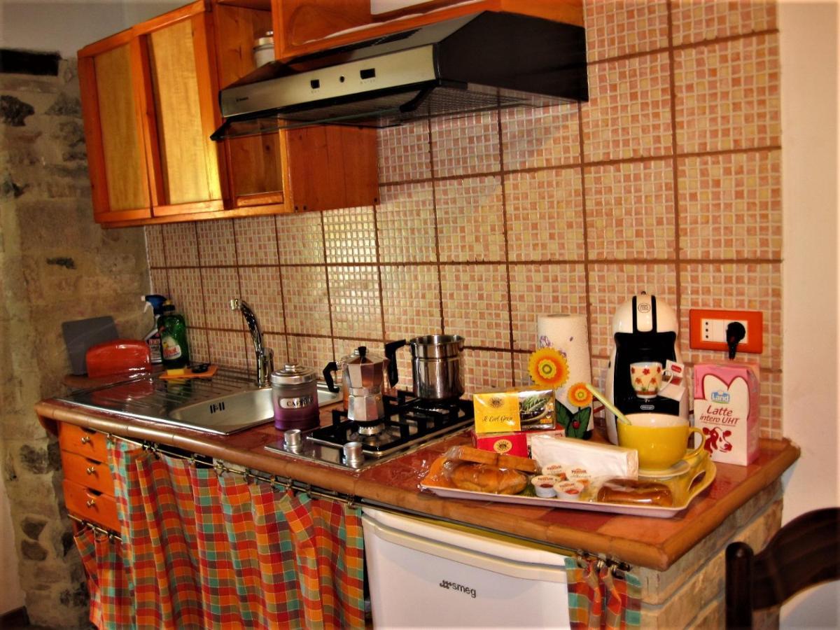 La Pietra Rara B&B Montone  Bagian luar foto