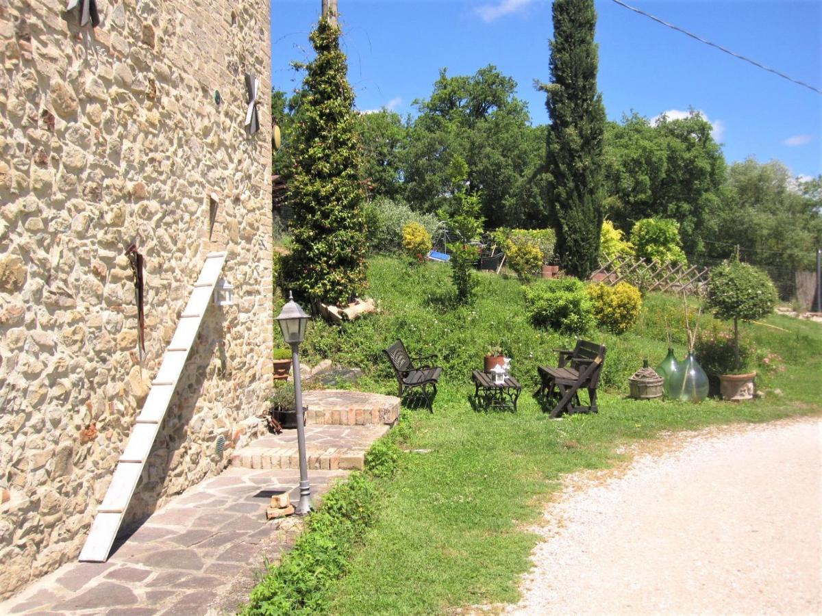 La Pietra Rara B&B Montone  Bagian luar foto