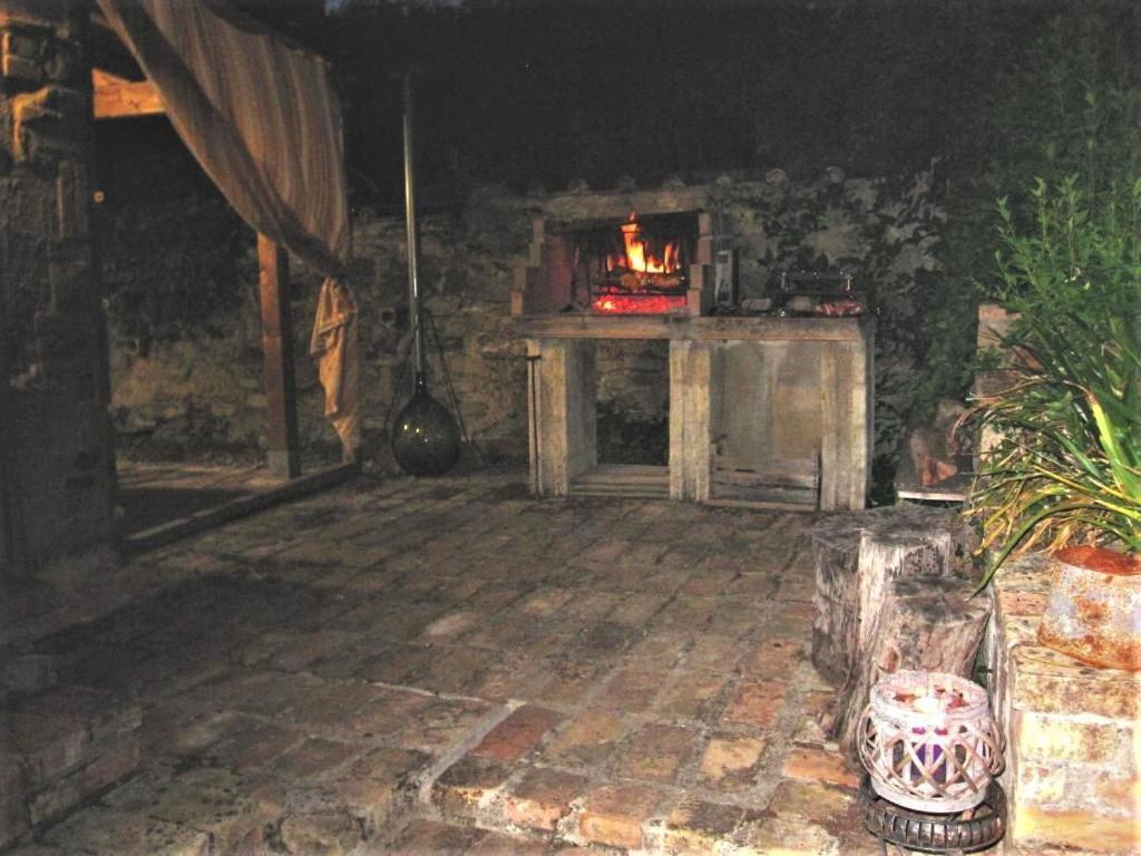 La Pietra Rara B&B Montone  Bagian luar foto